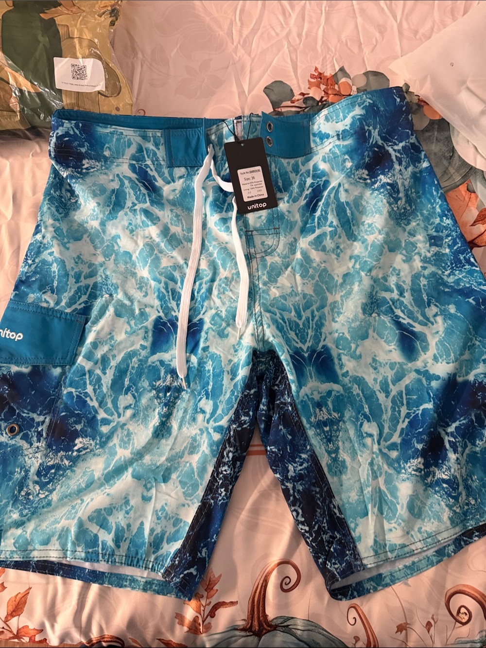 Unitop Men’s Blue Ocean Print Swim Board Shorts